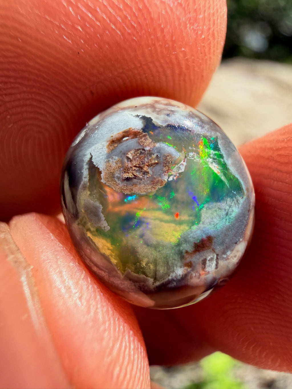 Cantera Opal 13 x 11 x 4.9 mm,